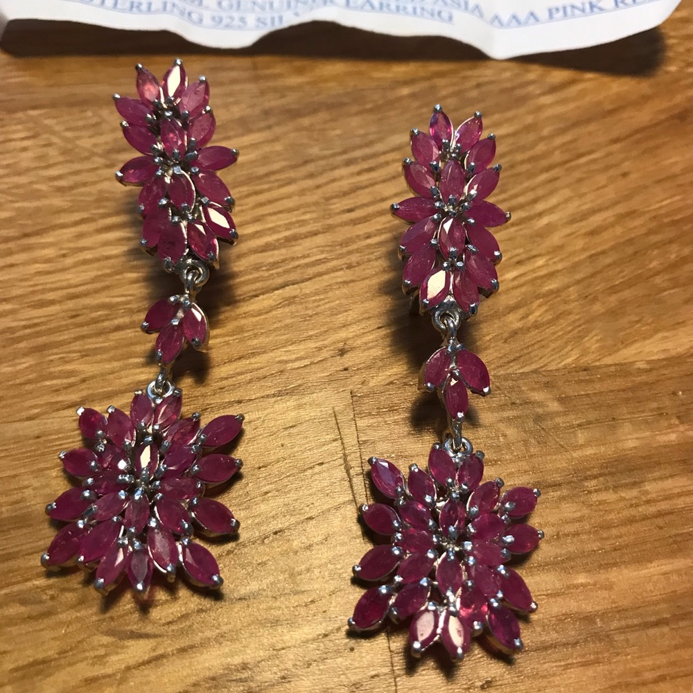 Genuine heated Asian AAA pink red ruby earrings